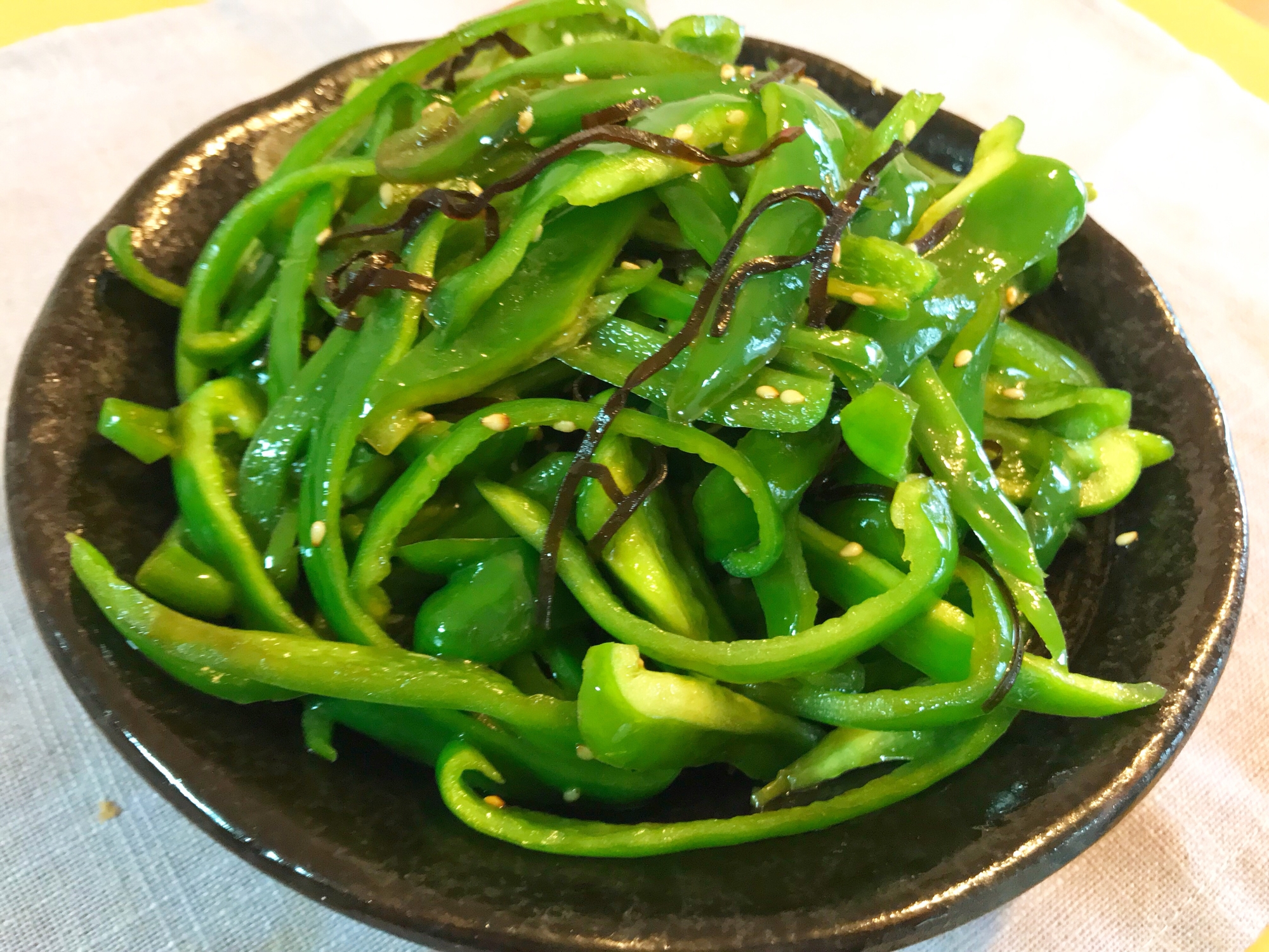 ごま油+塩こんぶ!我が家の無限ピーマン