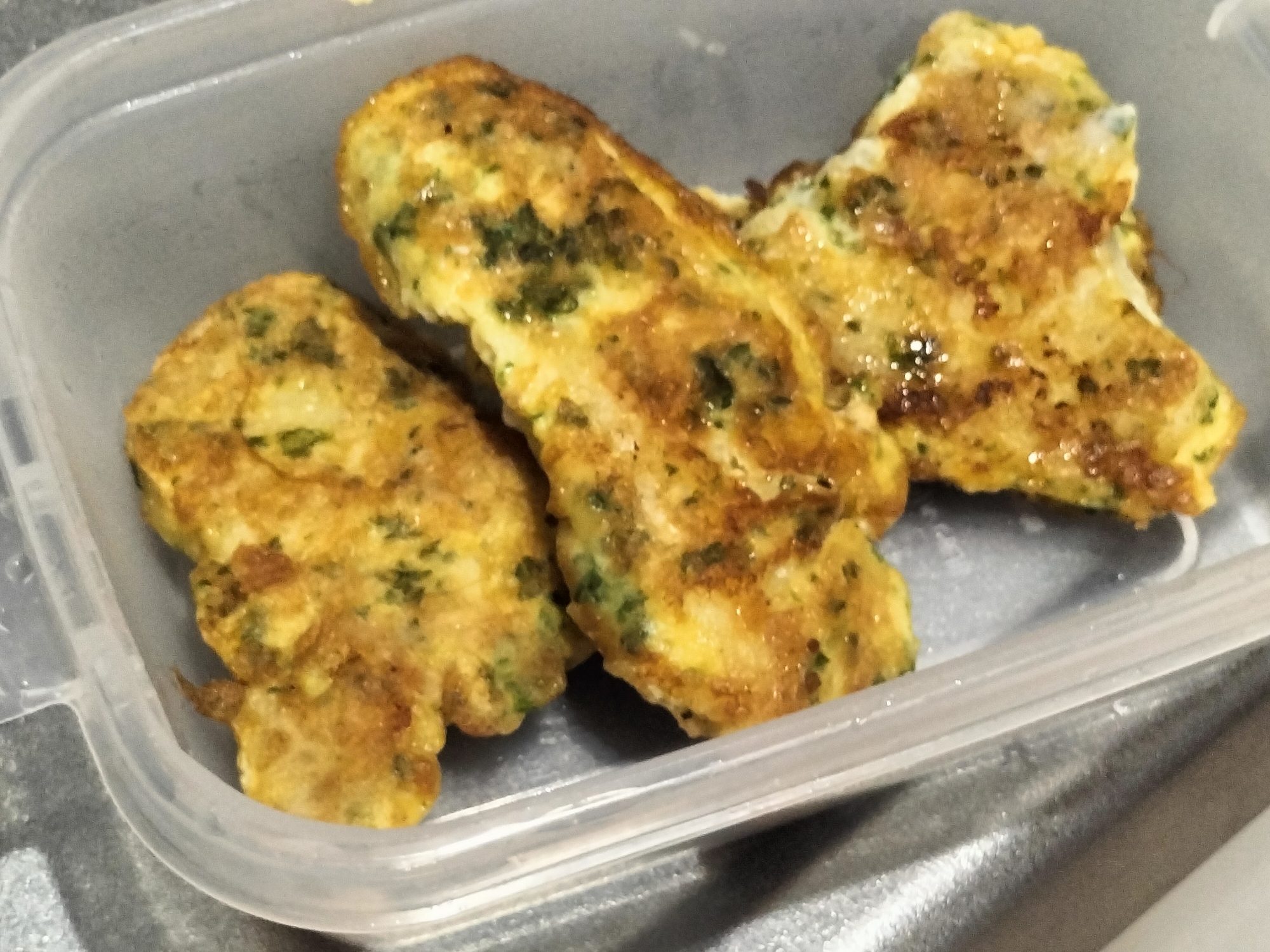 簡単作り置き♪タラの切り落としでチーズピカタ
