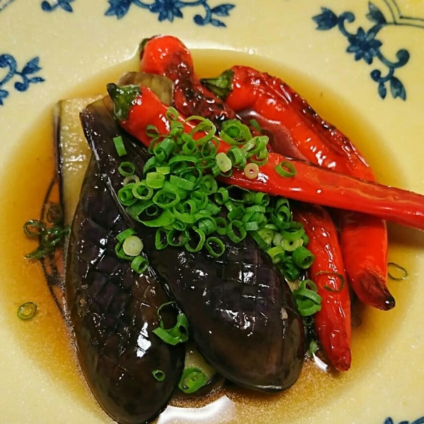 旨味じゅわ なすと万願寺とうがらしの煮浸し レシピ 作り方 By Shachi1986 楽天レシピ 旨味じゅわ なすと万願寺とうがらしの煮浸し レシピ 作り方 By Shachi1986 楽天レシピ