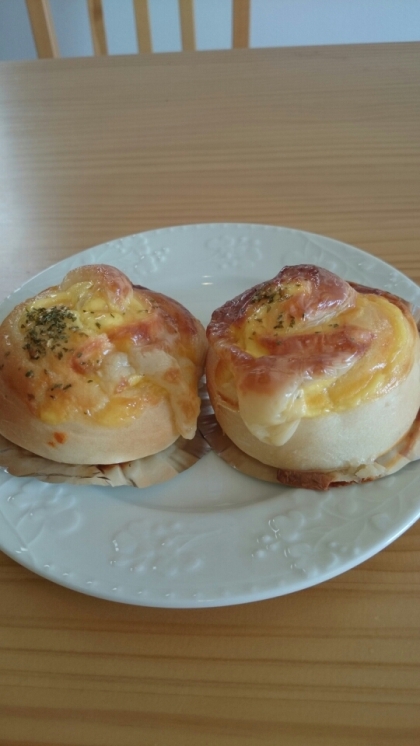 HBでお惣菜パン♪ハム＆チーズのふんわりパン