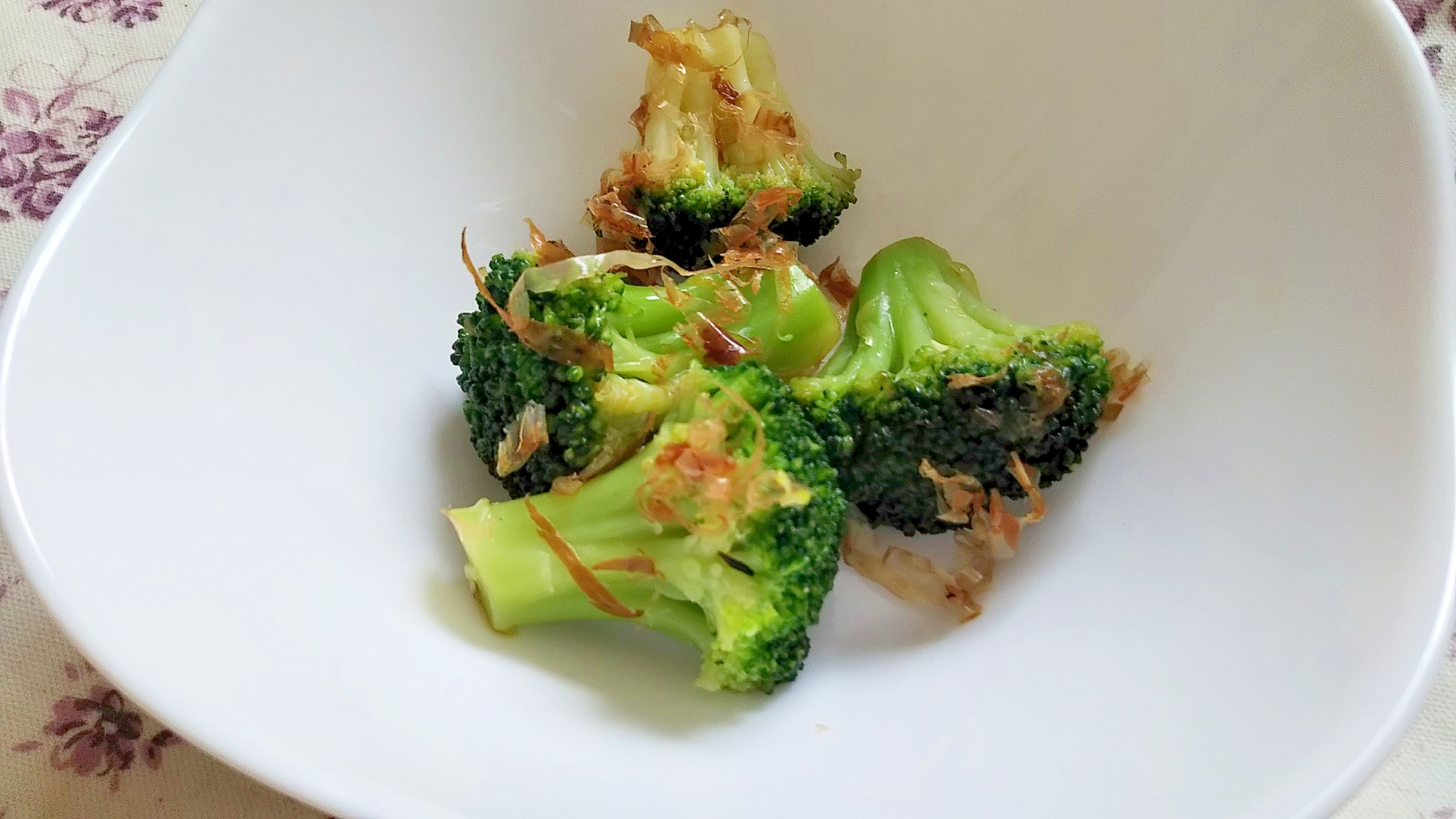 簡単作りおき ブロッコリーのおかか和え レシピ 作り方 By かっぺ4217 楽天レシピ