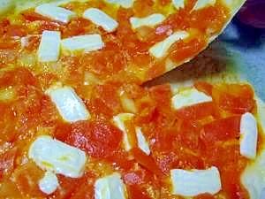 マヨ風味★トマト&ベビーチーズの手作りピザ