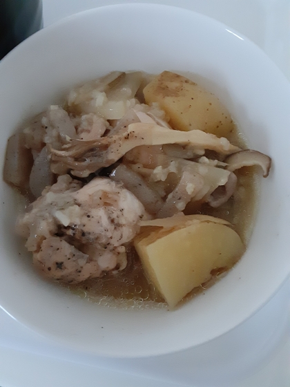 手羽先で作る‼︎簡単✳︎参鶏湯(サムゲタン)スープ