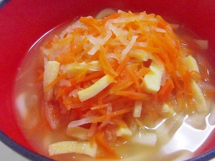 野菜たっぷり☆ハムと高野豆腐の煮込みうどん☆