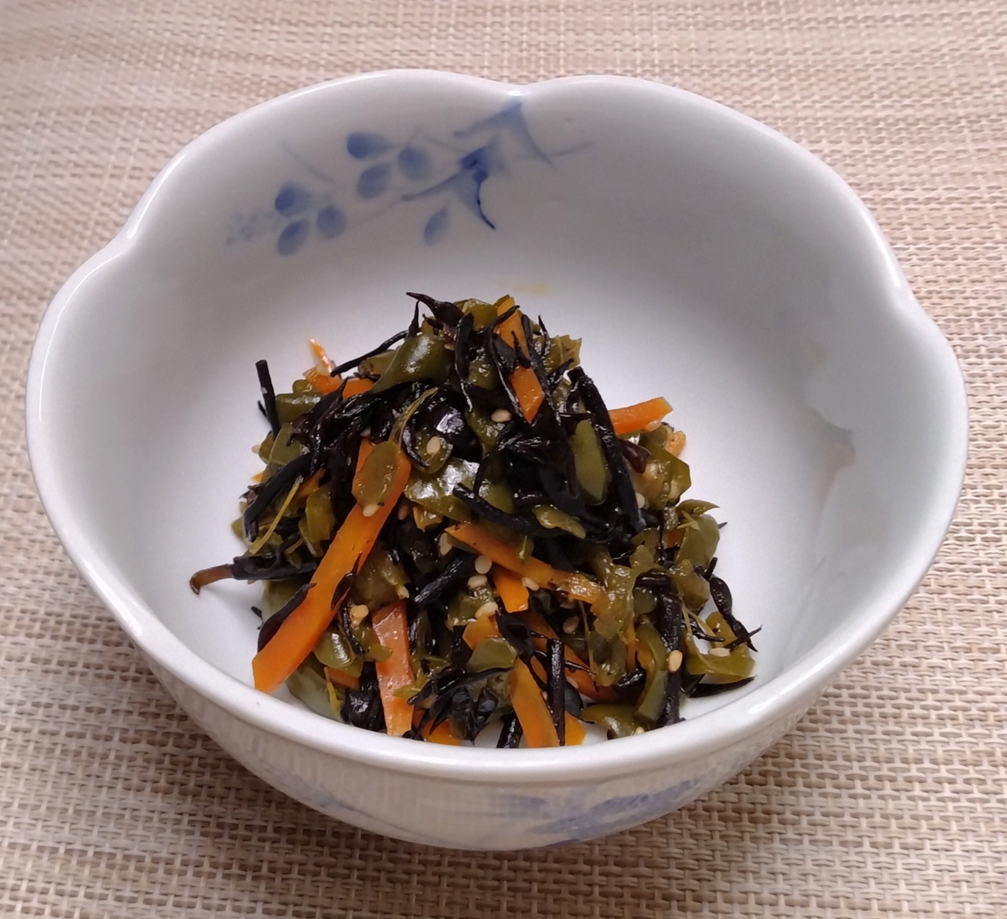 ピーマンとひじきの佃煮風煮