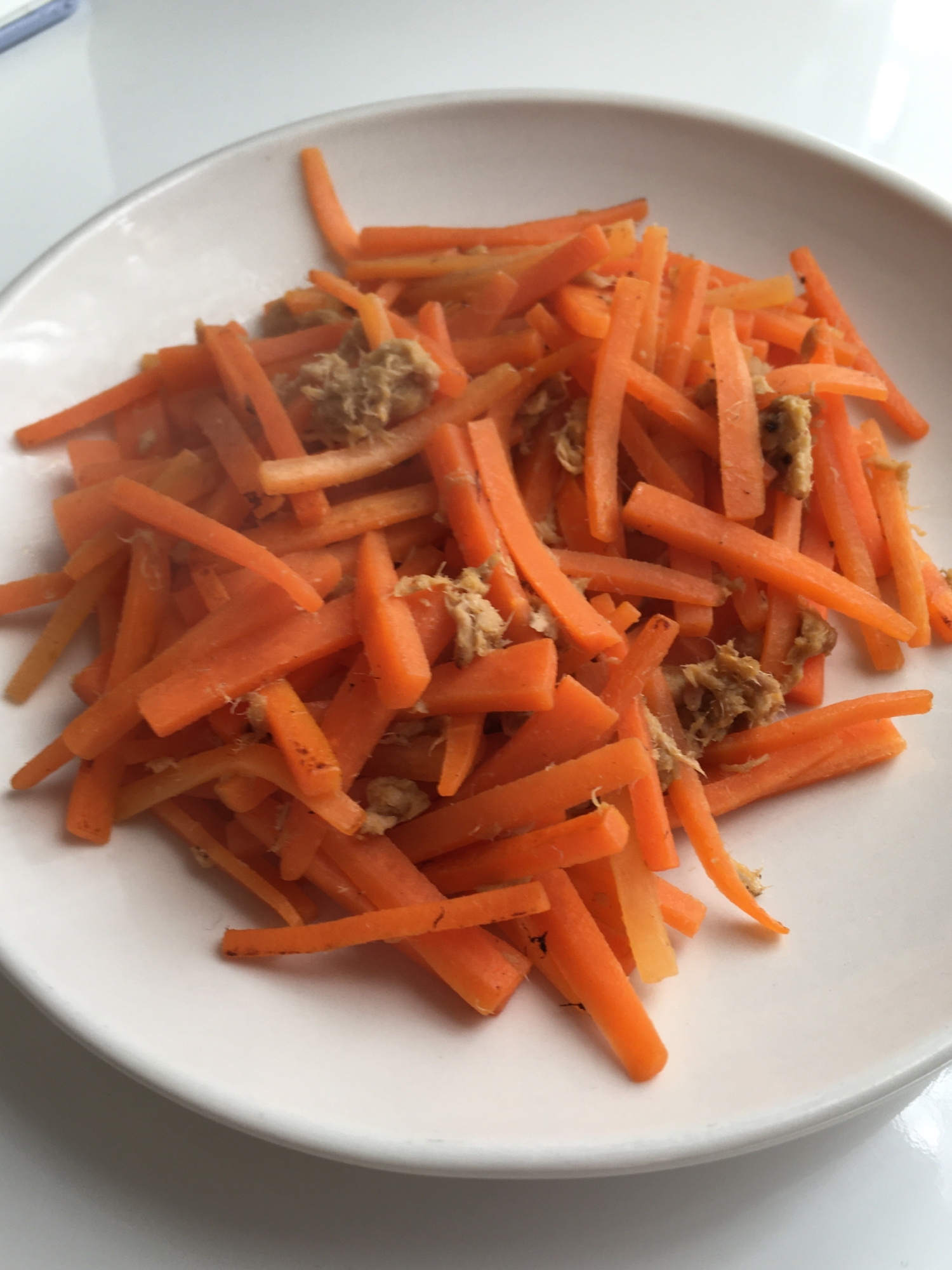 パパっと!人参とツナのコンソメ炒め