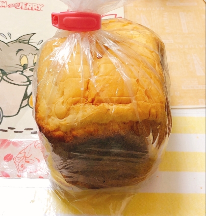 ＨＢでしっとりモチモチご飯入り食パン～大きめサイズ