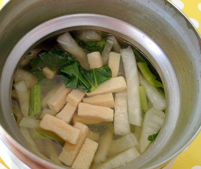 大根と小松菜と高野豆腐の味噌汁