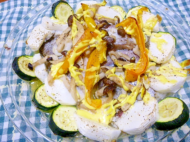 真鯛と野菜のカラフルマヨネーズ焼き