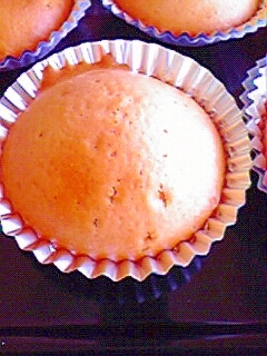 卵なし☆苺シロップのカップケーキ♪