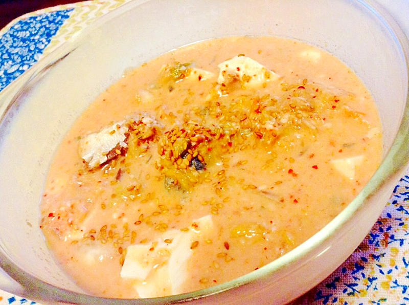 キムチと豆乳の冷たいスープ