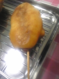 簡単 ホットケーキミックスで アメリカンドッグ レシピ 作り方 By ちぃちぃこ 楽天レシピ