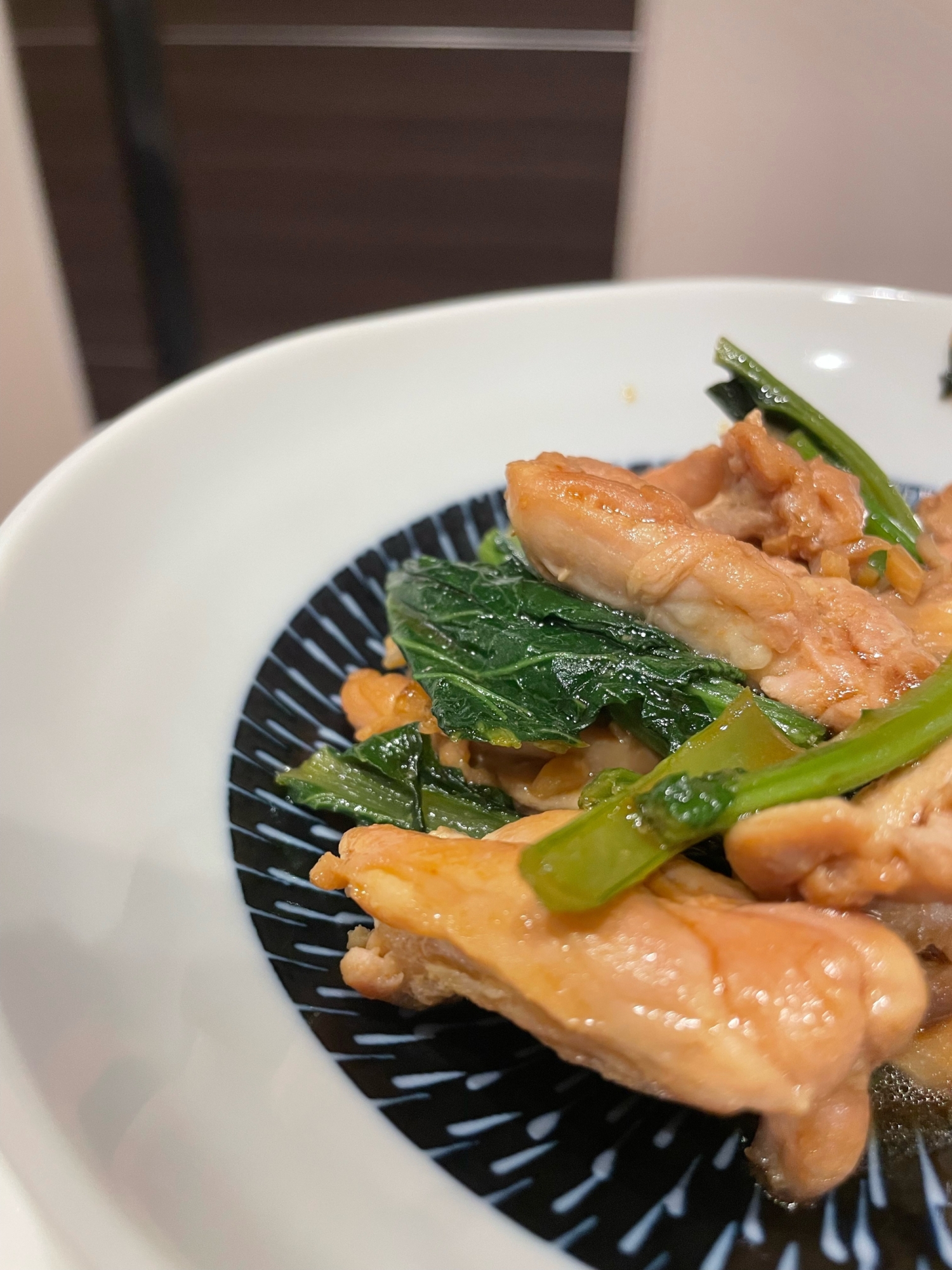 鶏セセリと小松菜の簡単甜麺醤炒め