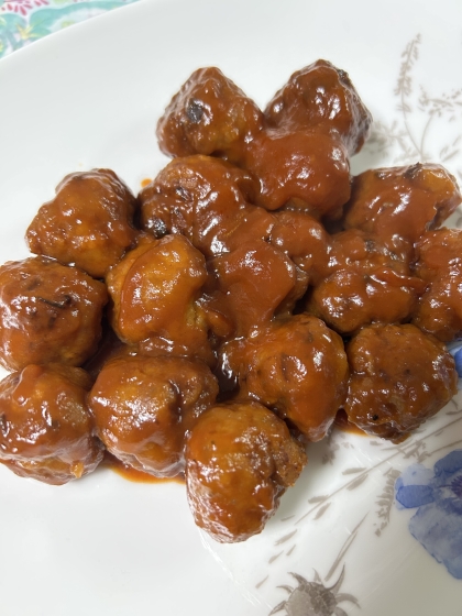 簡単美味しいフライパンで！豚こまミートボール