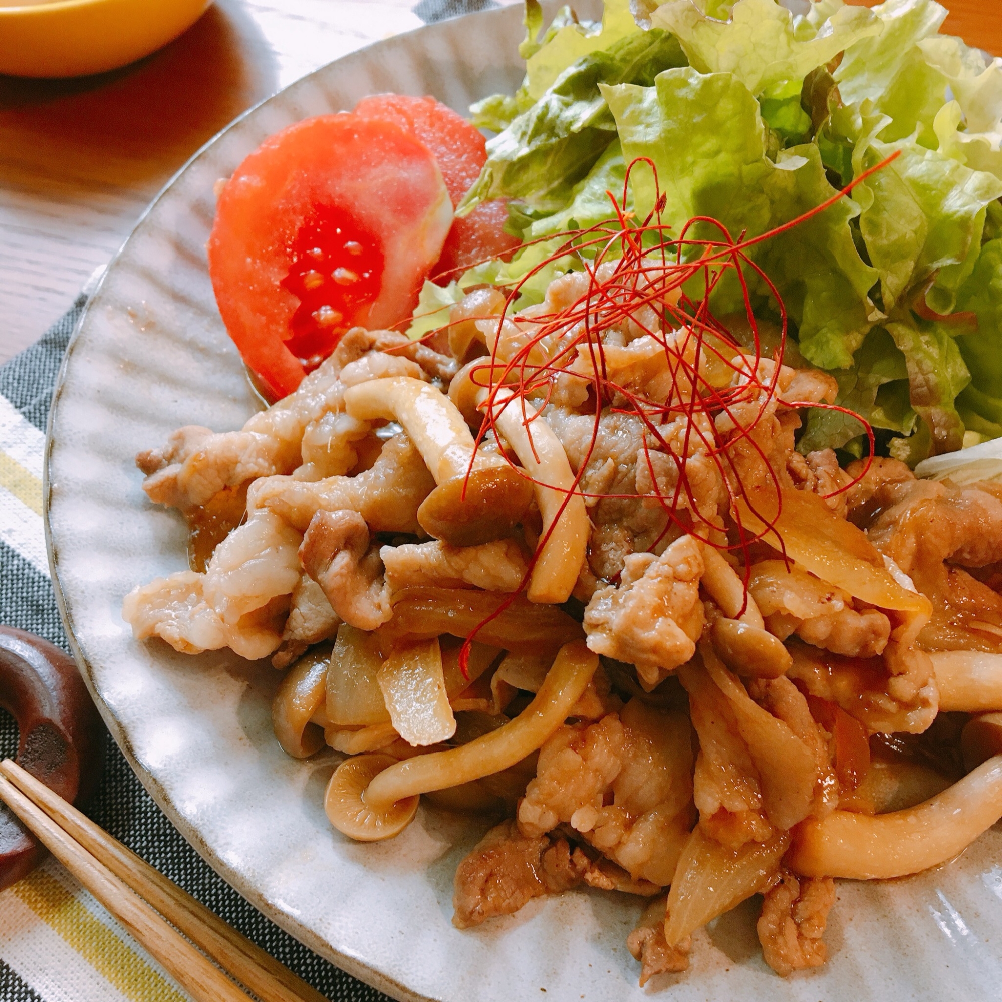 簡単節約おかず 豚肉ときのこの甘辛炒め レシピ 作り方 By Mari 楽天レシピ