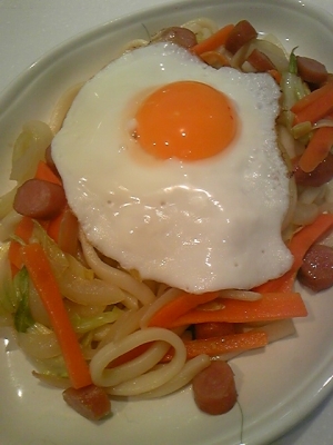 白だしｄｅ簡単焼きうどん♪