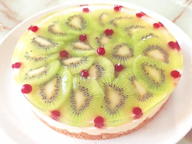夏の爽やかケーキ!キウイのレアチーズケーキ♪