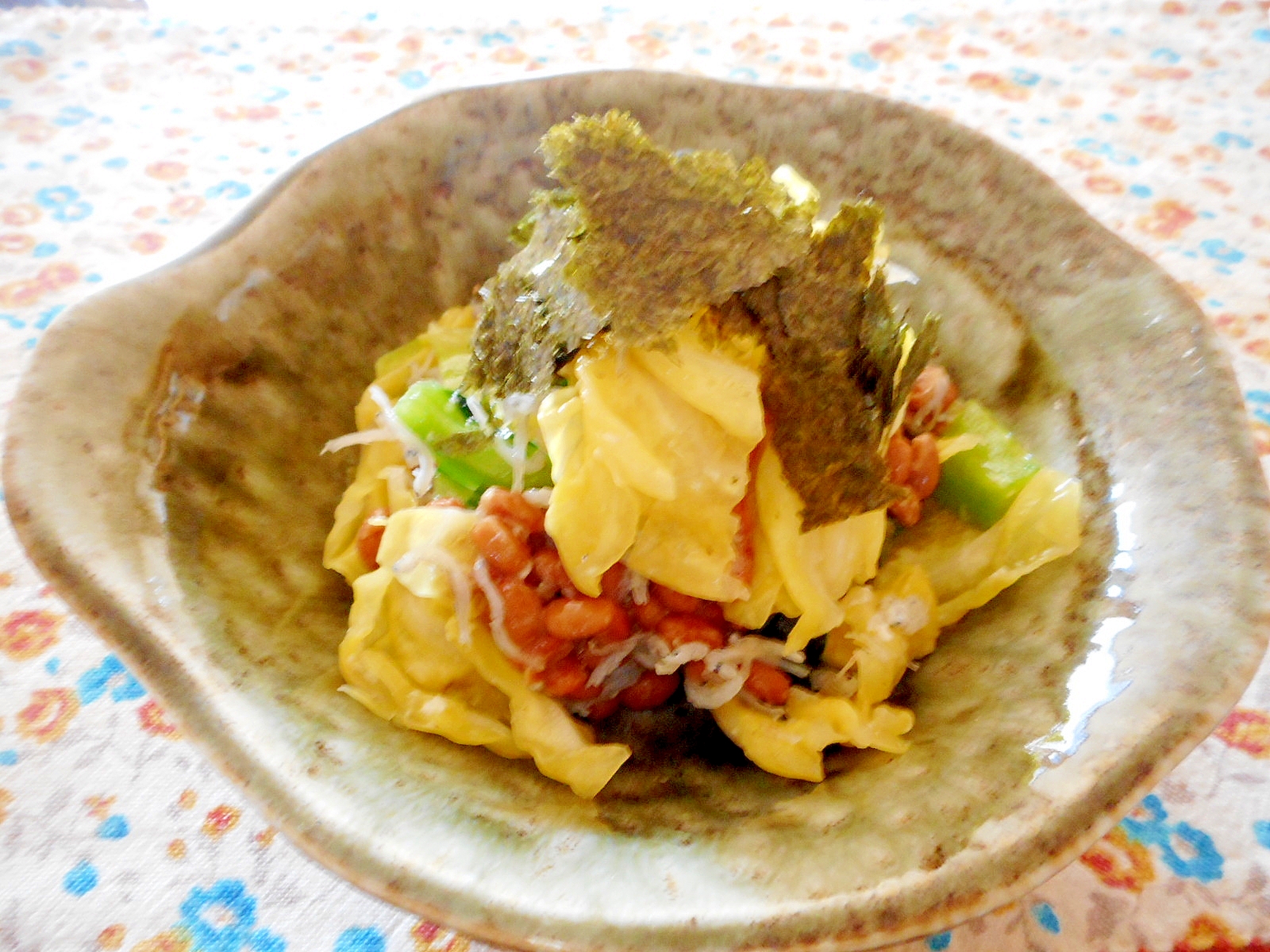 小松菜とキャベツの塩麹もみシラス納豆
