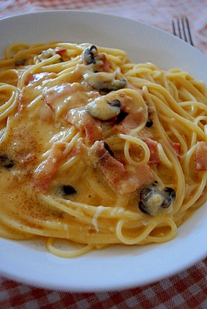 牛乳と全卵で パスタ屋さんの簡単カルボナーラ レシピ 作り方 By Alohawaii 楽天レシピ