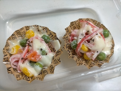 簡単一品！彩りにレンジでカニカマチーズ‼