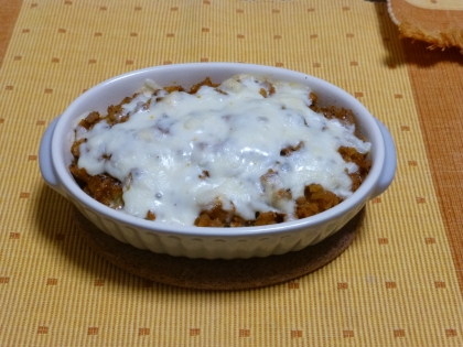 お手軽ソースで作るひき肉とポテトの重ね焼き♪