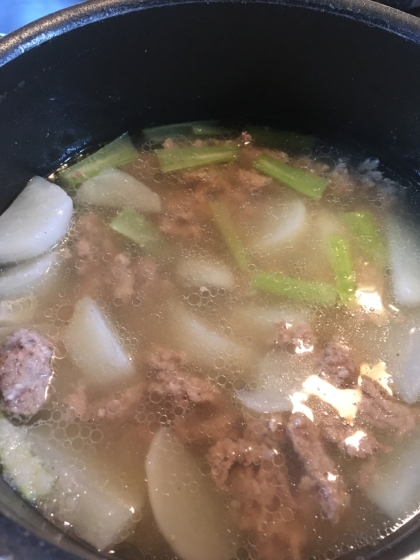 簡単♪カブと豚ひき肉の中華スープ