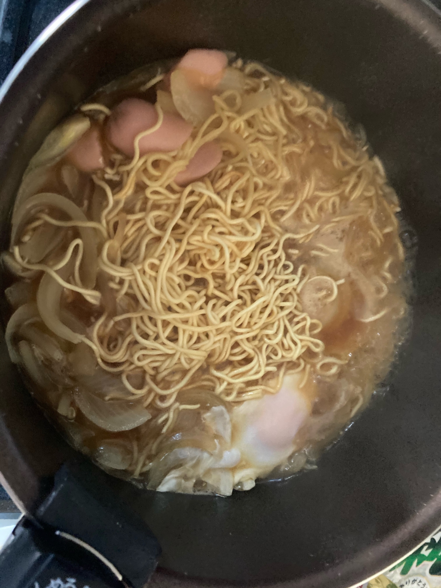 玉ねぎとソーセージラーメン☆