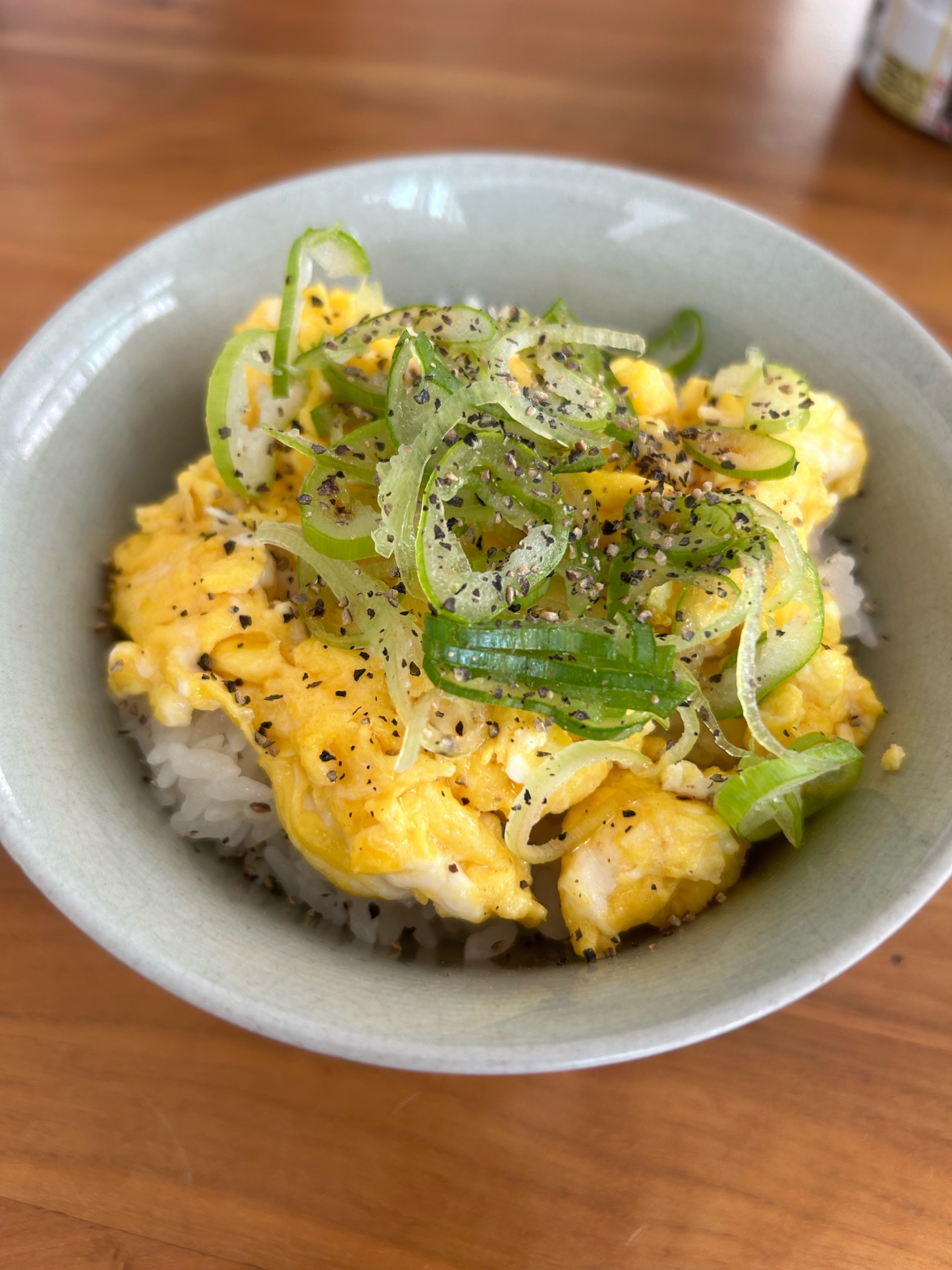 ネギスクランブルエッグ丼