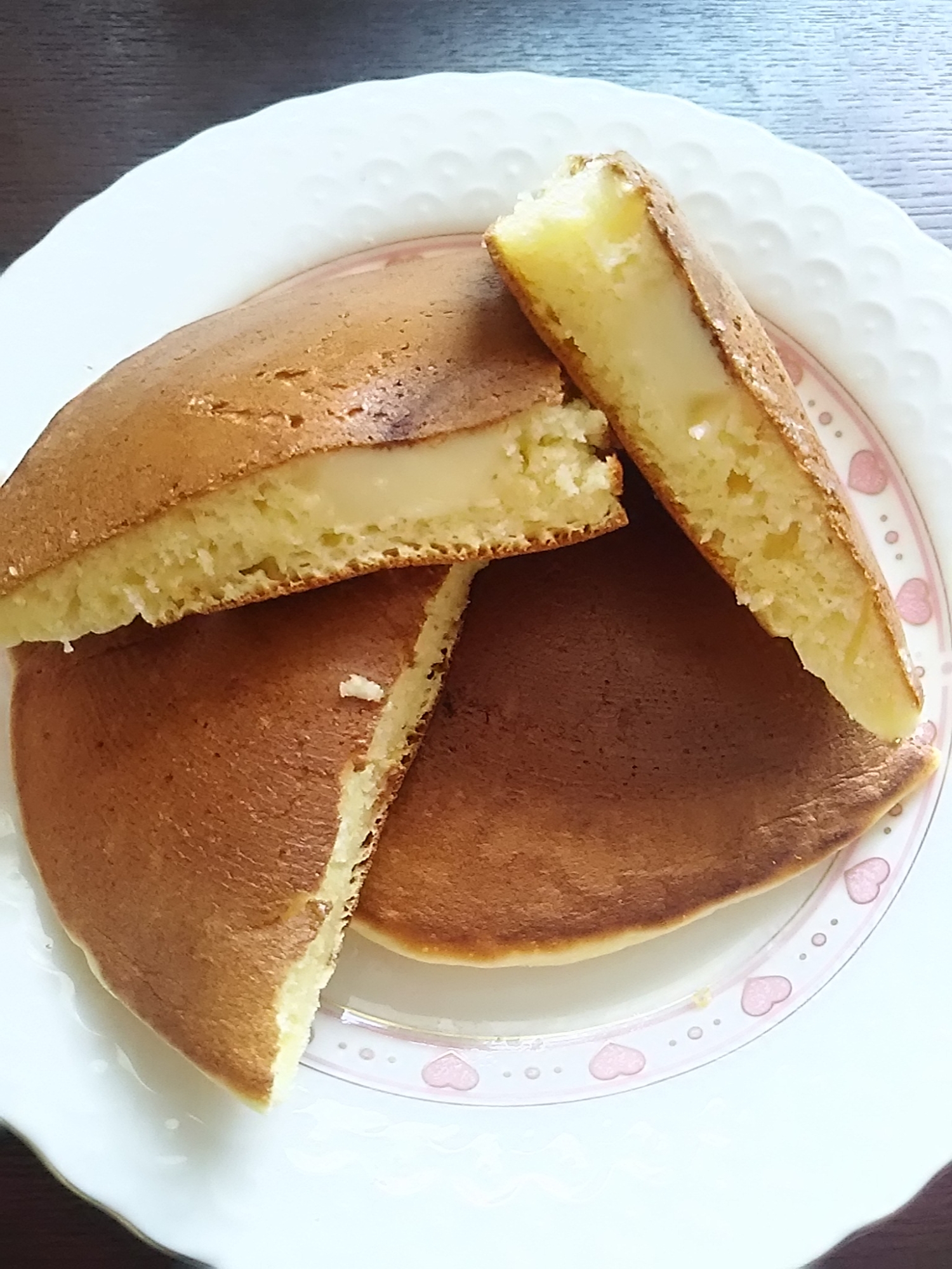 チーズがトロリ(^^)チーズ入りホットケーキ