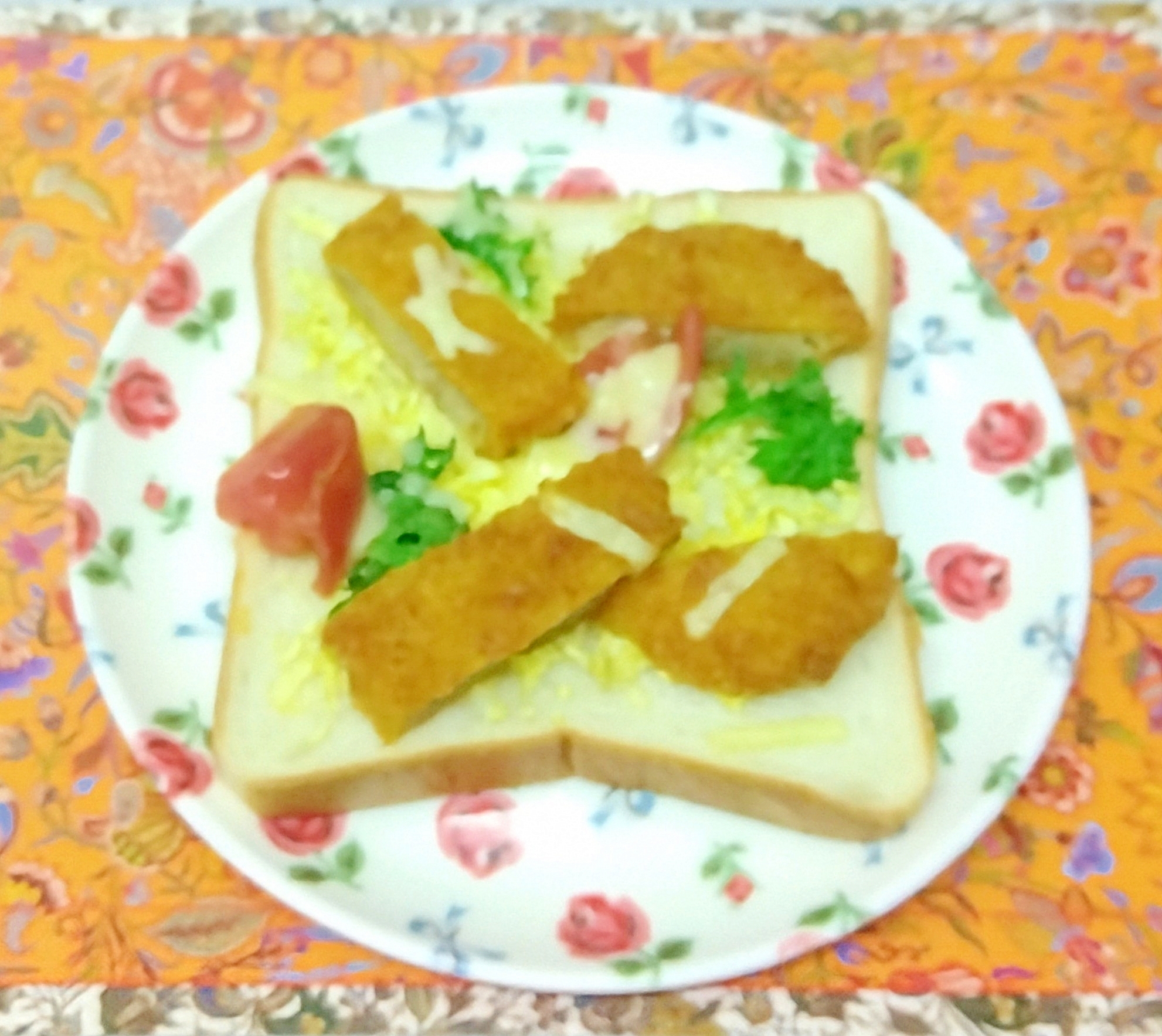 コロッケピザトースト