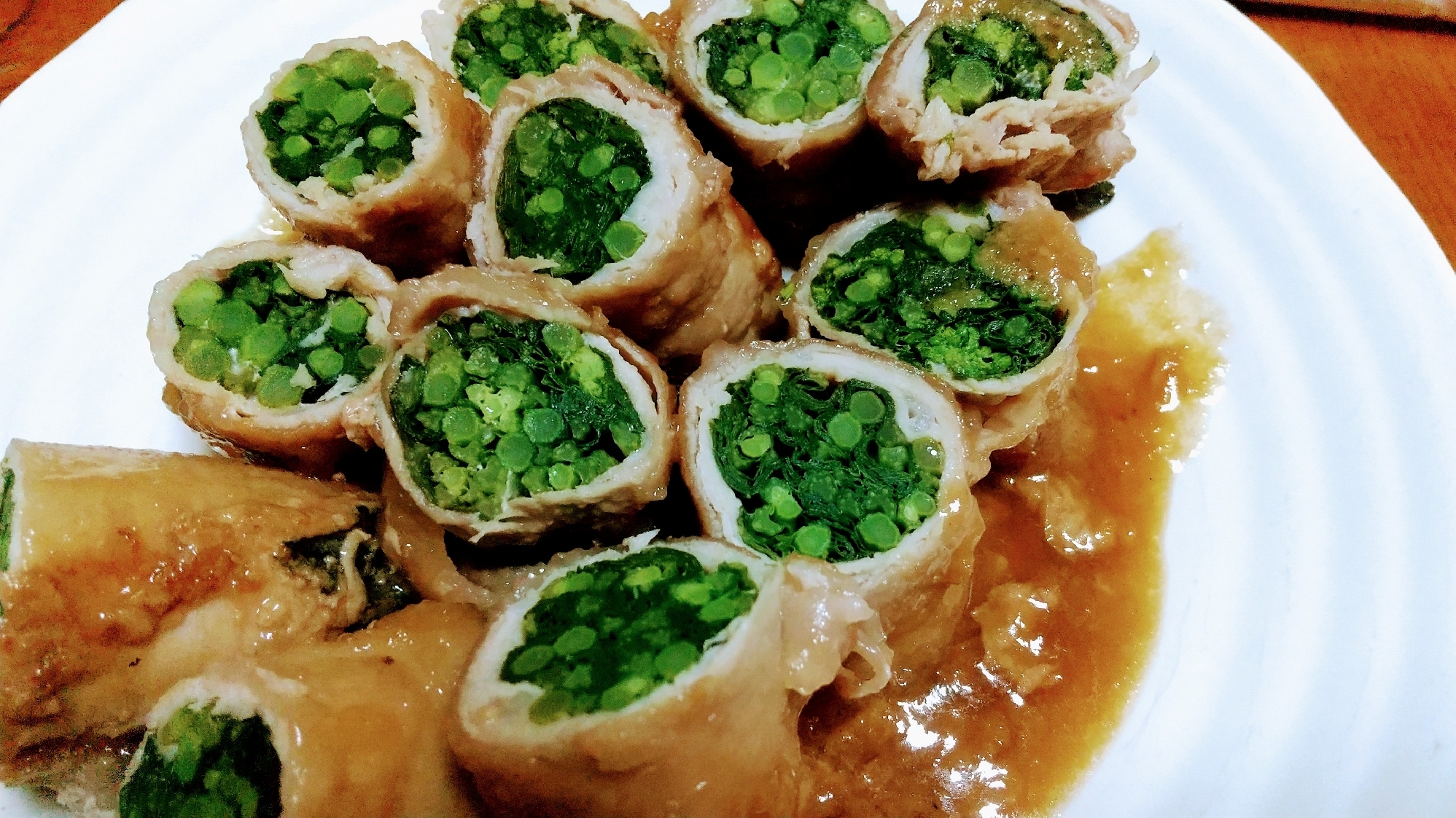 菜の花の肉巻き ごま風味 レシピ 作り方 By ちゅろす1972 楽天レシピ 菜の花の肉巻き ごま風味 レシピ 作り方 By ちゅろす1972 楽天レシピ