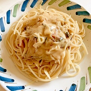 鯖のカレー煮込み缶で　スパゲティー