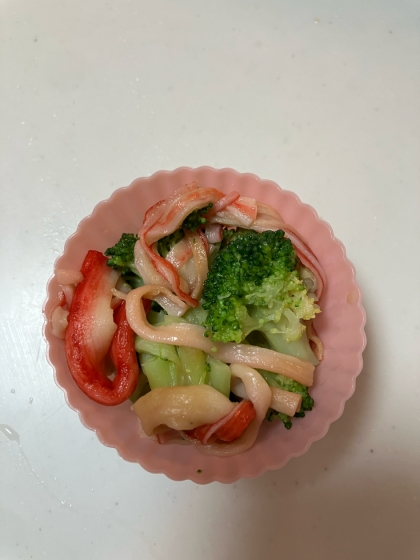 お弁当に☆ブロッコリーとカニカマのマヨしょうゆ炒め
