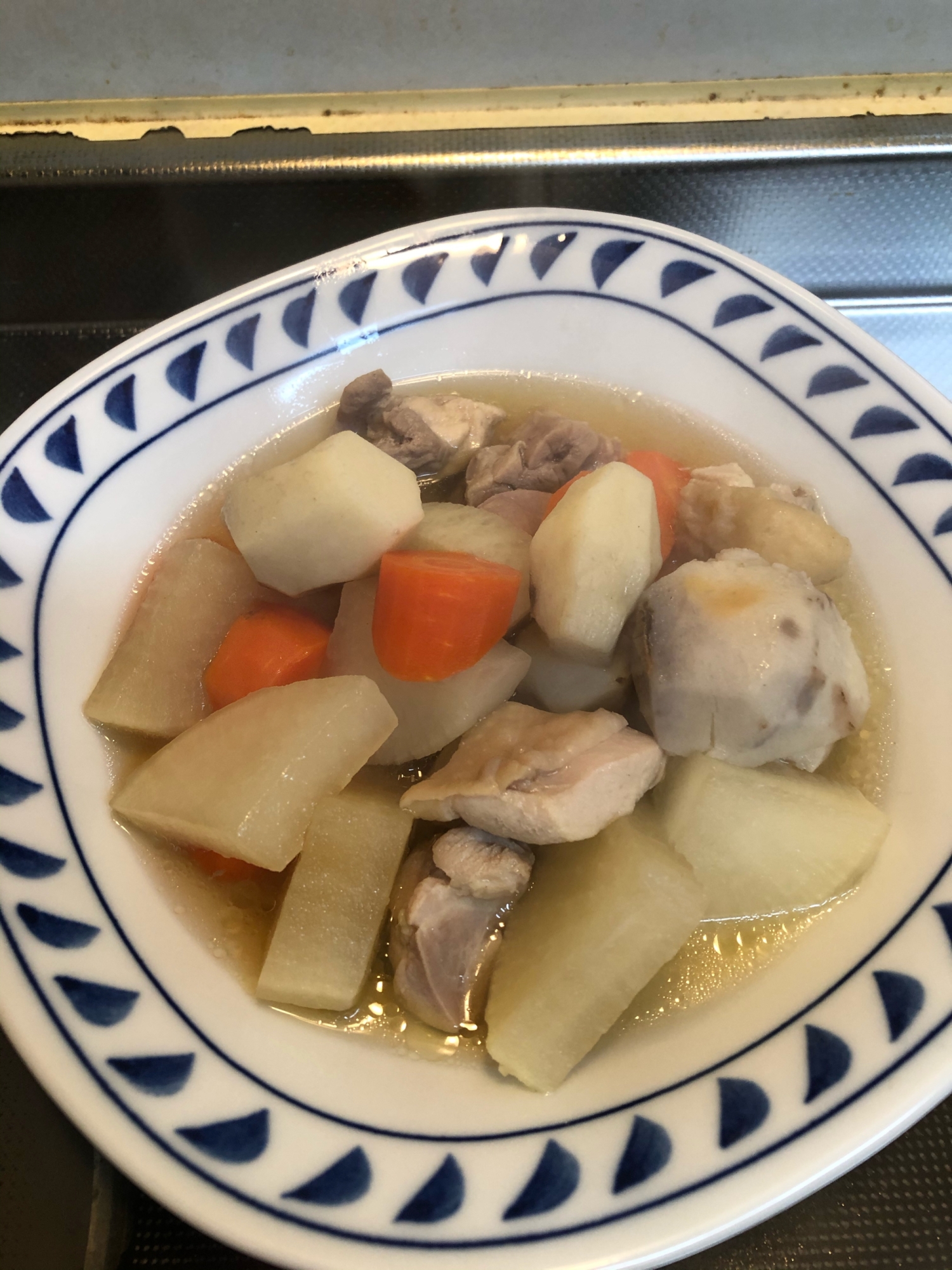 ハチミツでヘルシー♪鶏肉と里芋と大根の煮物^_^