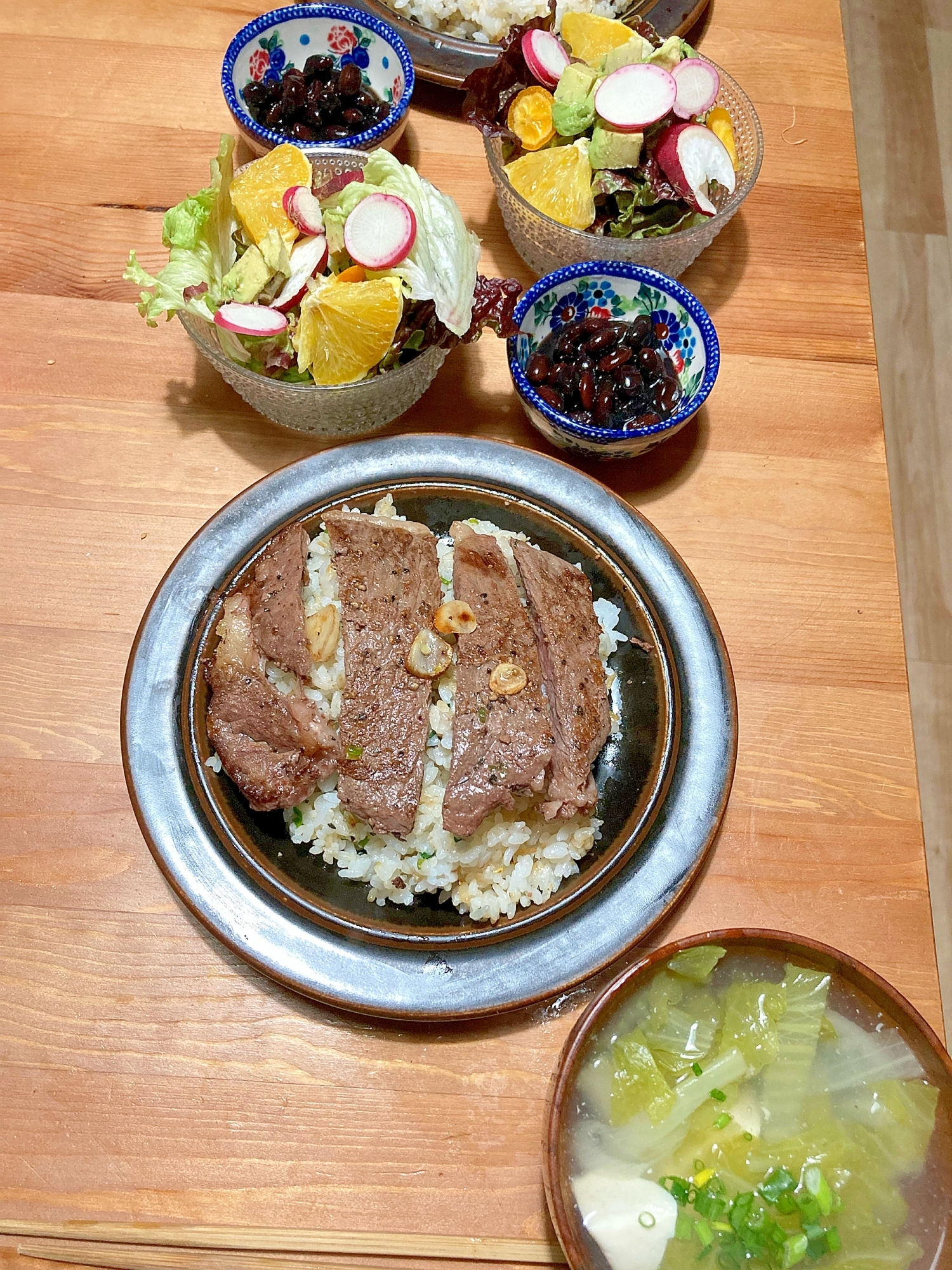 ガリバタステーキライス