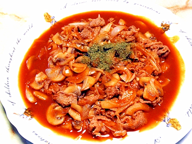 ご飯にかければハヤシライス!牛肉のビーフチャップ♪