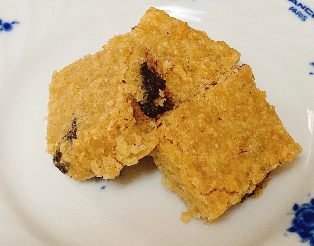 オートミールと豆腐のずっしりケーキ