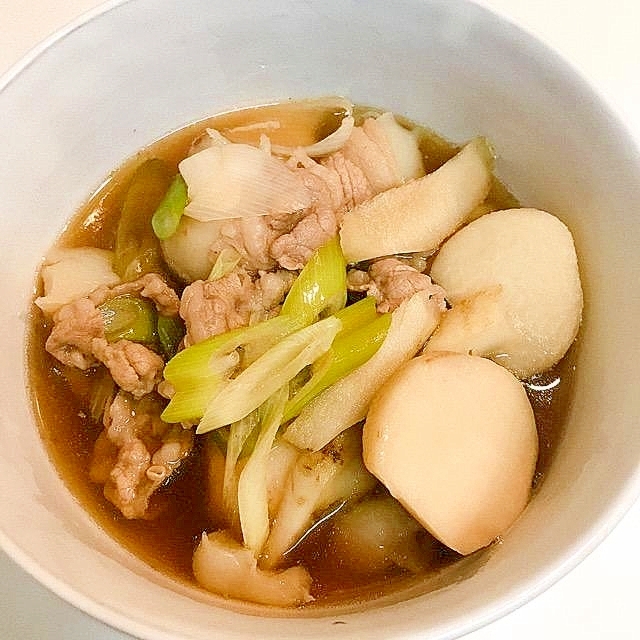 今年は自宅で「秋」を作ります☆小鍋でも旨し牛芋煮♪