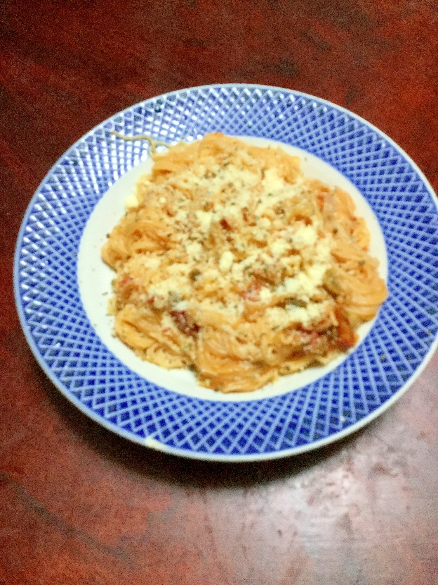 そうめんde鶏皮入りトマトパスタ風！