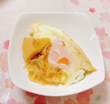 タケノコと糸こんにゃくの卵とじのっけご飯