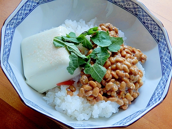 まな板なし５分！枝豆入り冷や奴で❤納豆ご飯♪