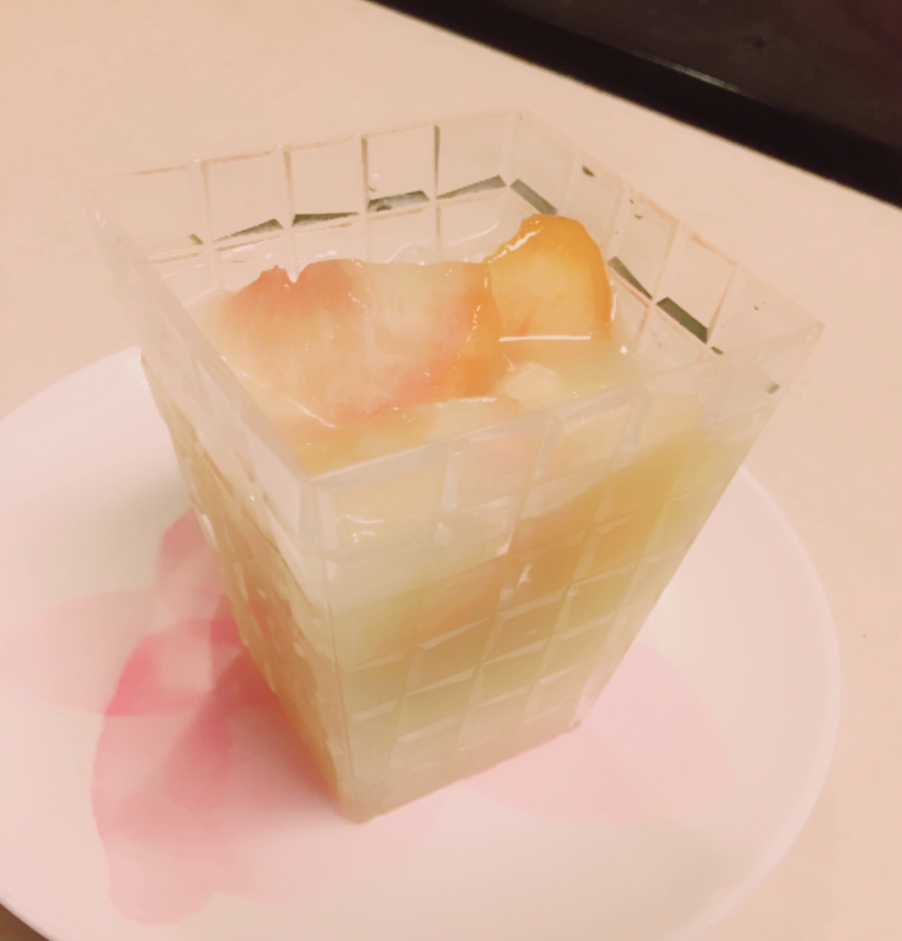 桃のカルピスゼリー