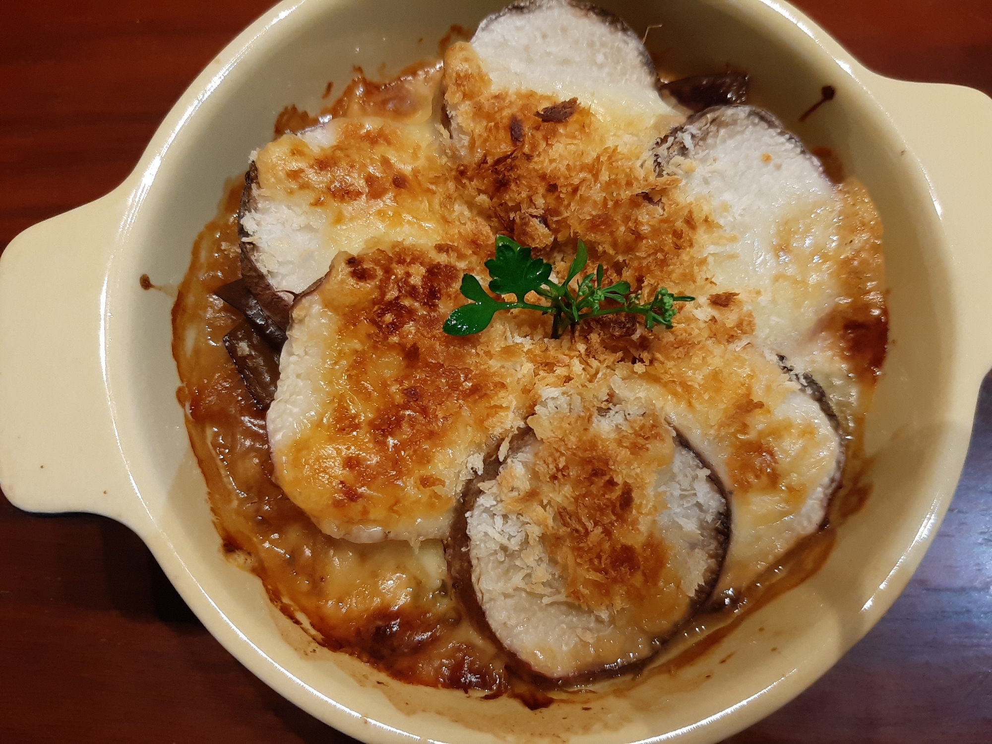 長芋と茄子のピーナッツ味噌グラタン