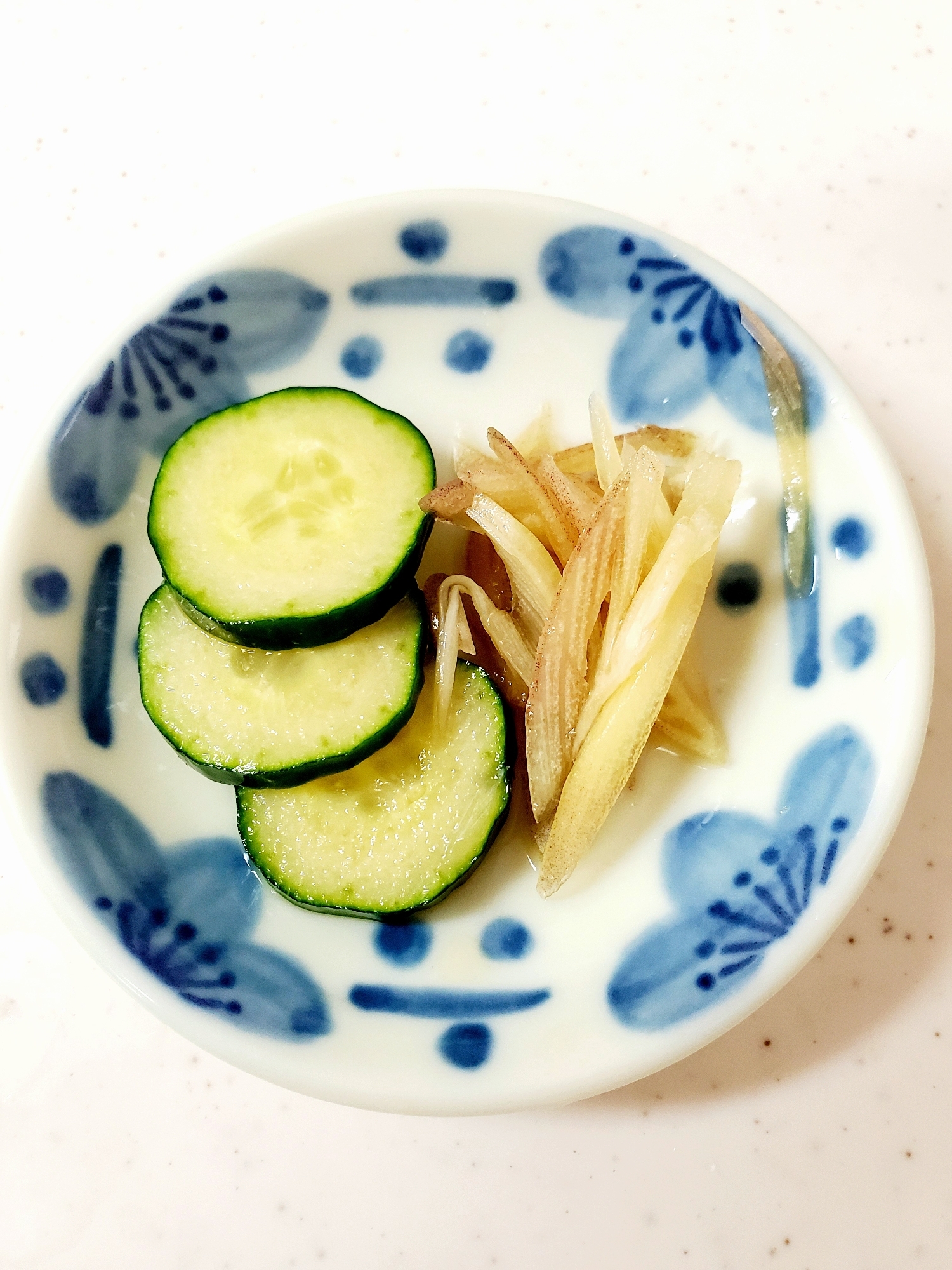 めんつゆにつけるだけ みょうがときゅうりのお漬物 レシピ 作り方 By ミマム 楽天レシピ めんつゆにつけるだけ みょうがときゅうりのお漬物 レシピ 作り方 By ミマム 楽天レシピ