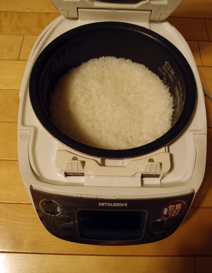 お肉料理に合うご飯の炊き方