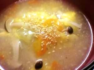 簡単☆白菜と卵のスープ