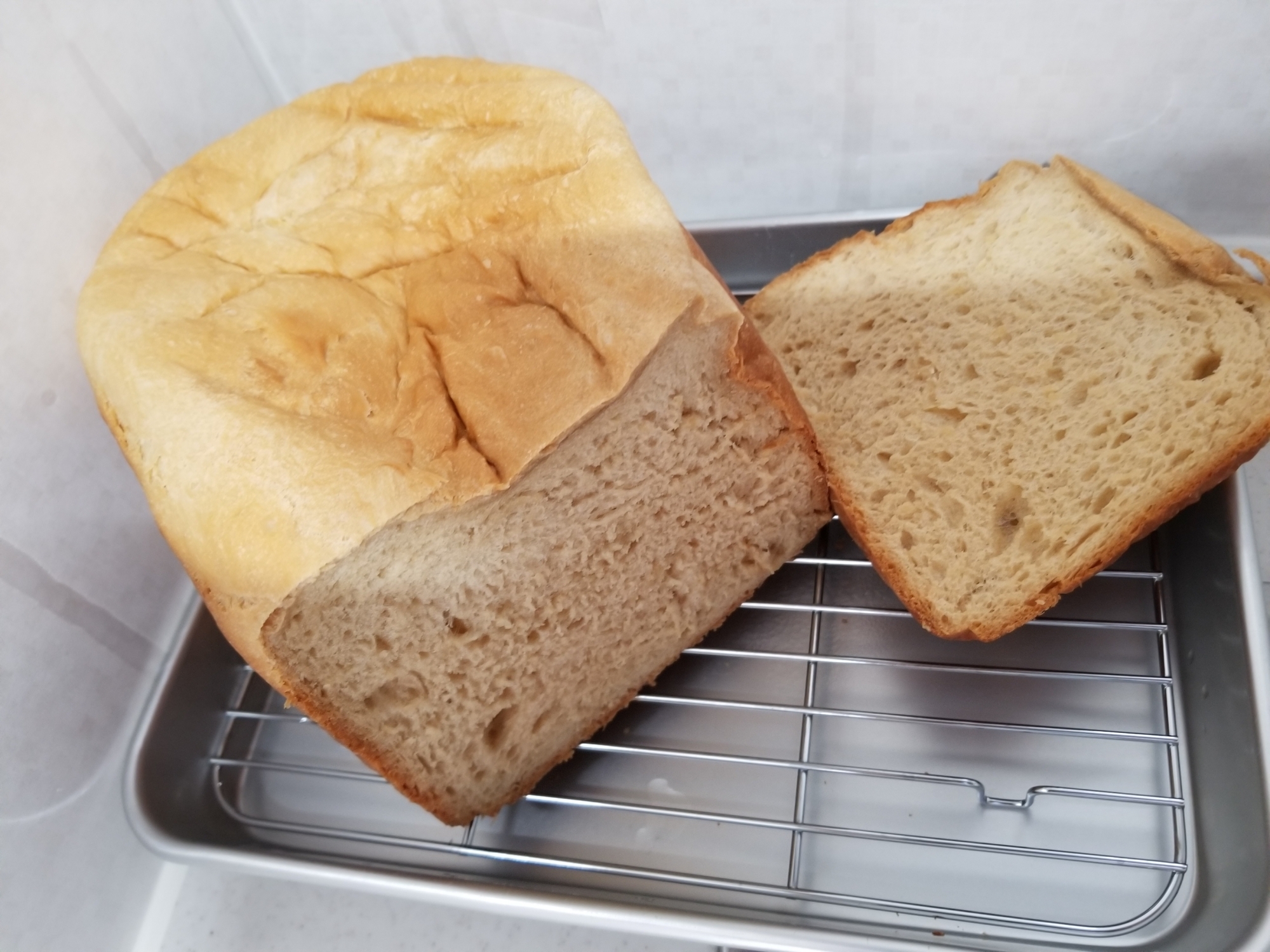 HBで黒糖の風味たっぷり食パン