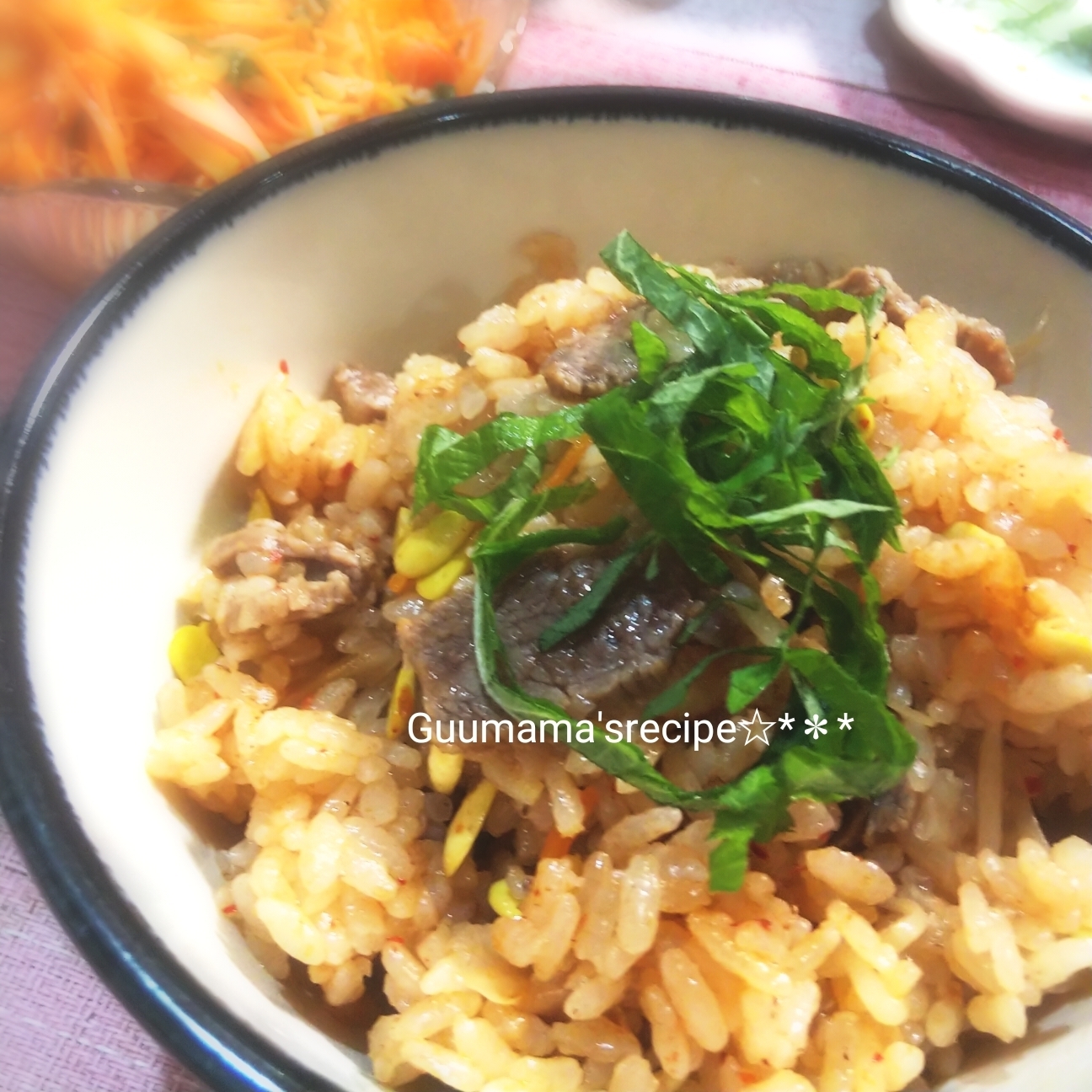 お肉少しで大満足♡ビビンバ風炊き込みご飯