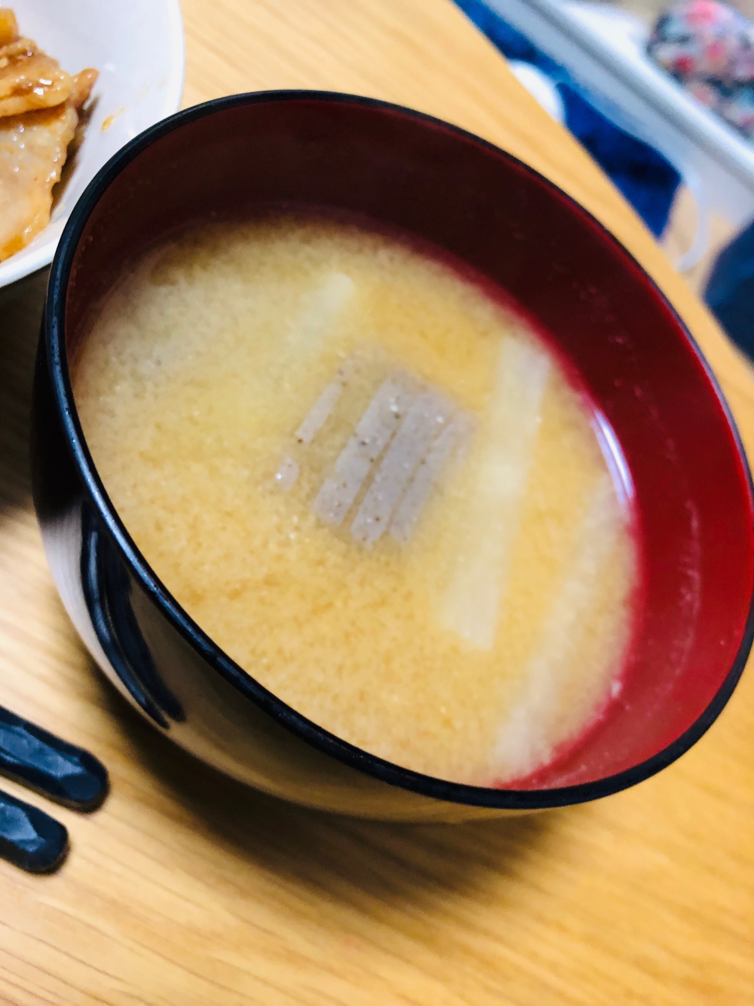 大根&こんにゃく味噌汁