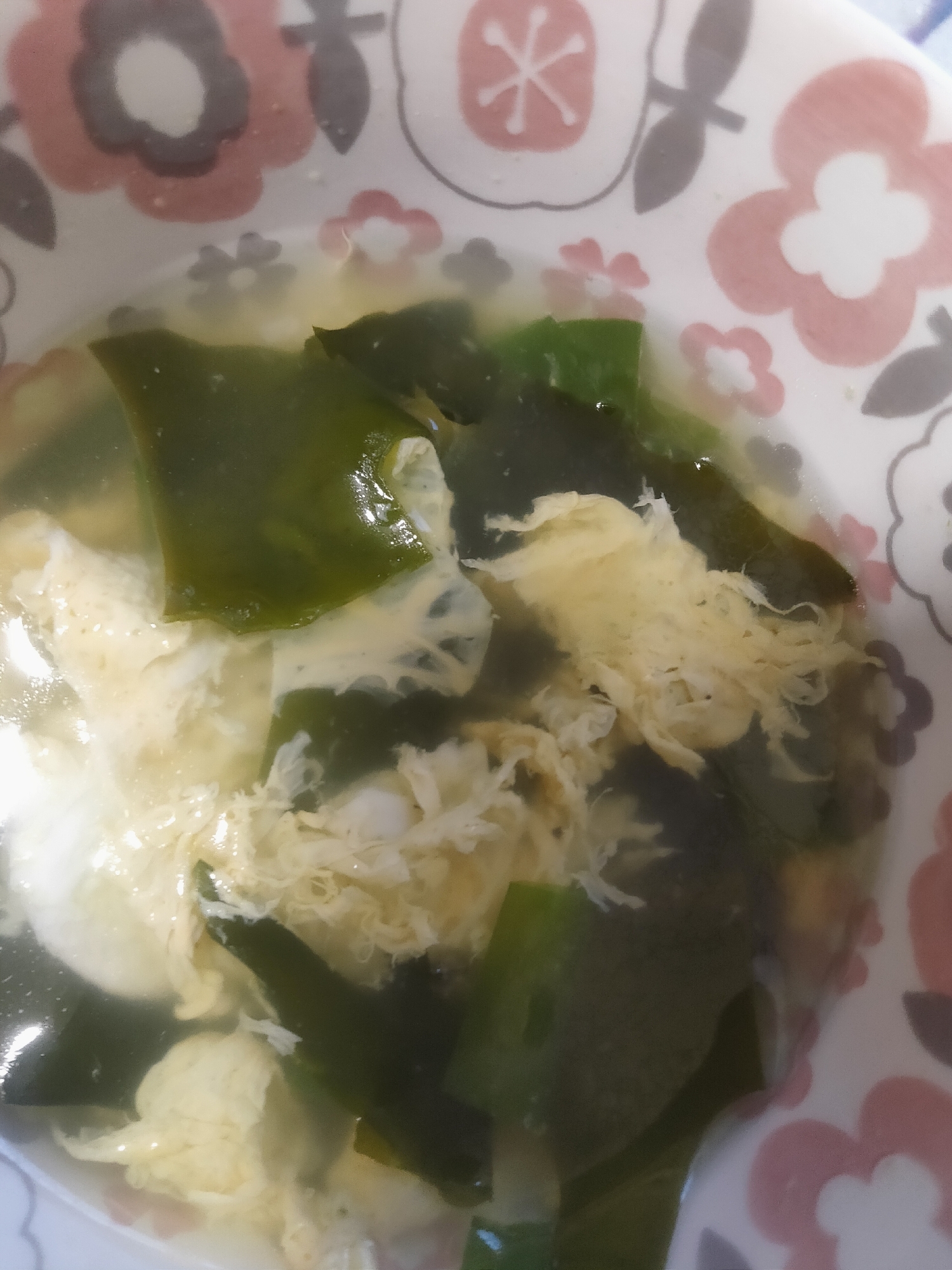 ワカメと卵のスープ